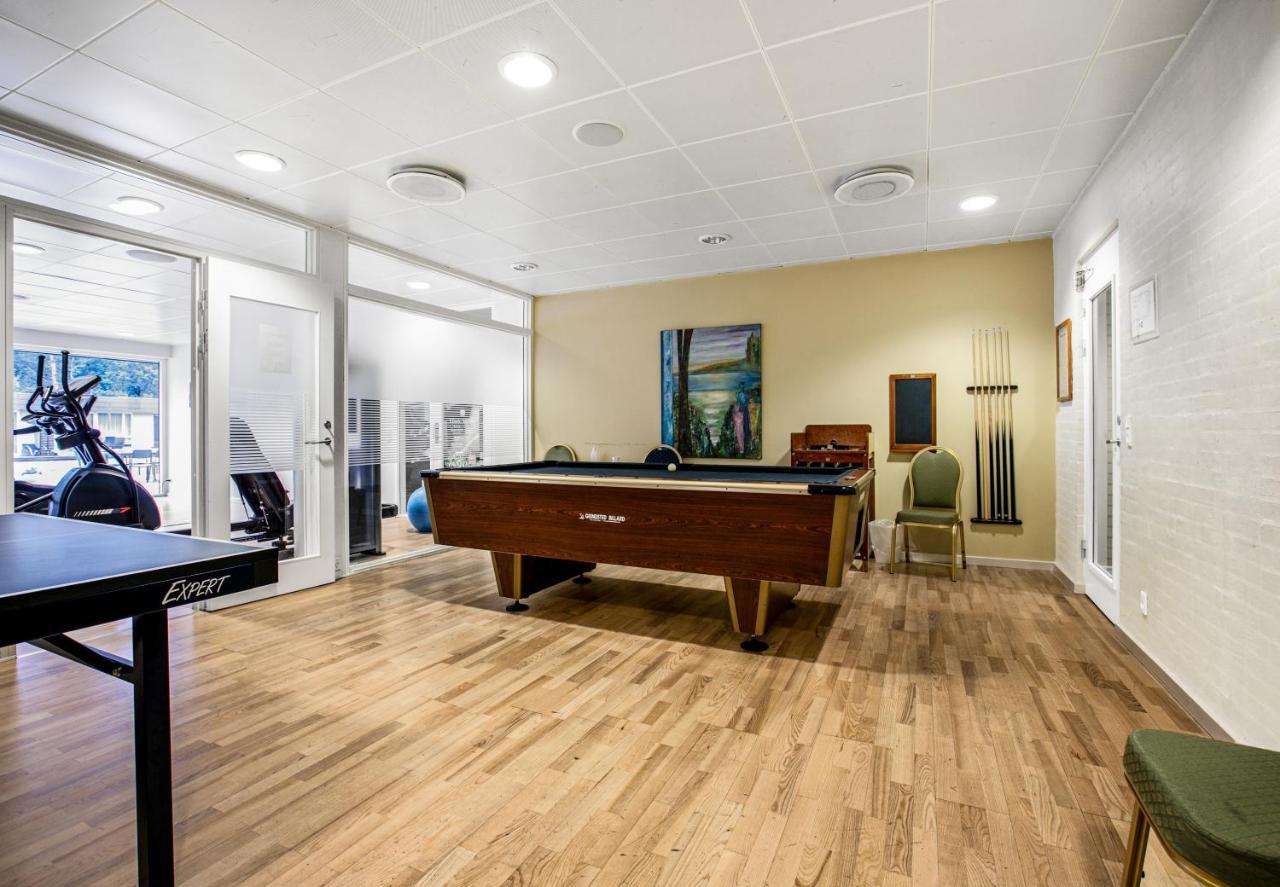 Hotel/ Apartments Marina Grenaa Bagian luar foto
