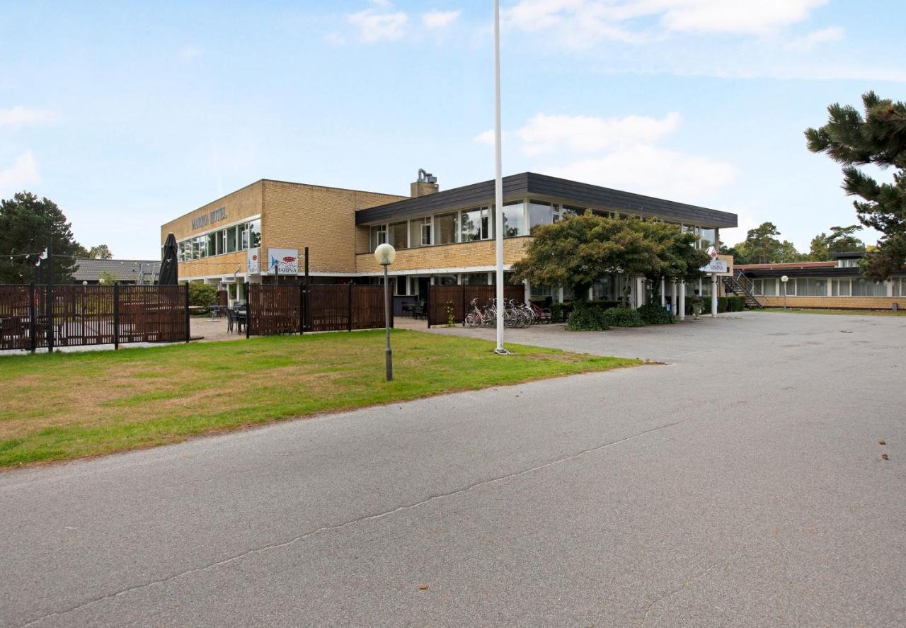 Hotel/ Apartments Marina Grenaa Bagian luar foto
