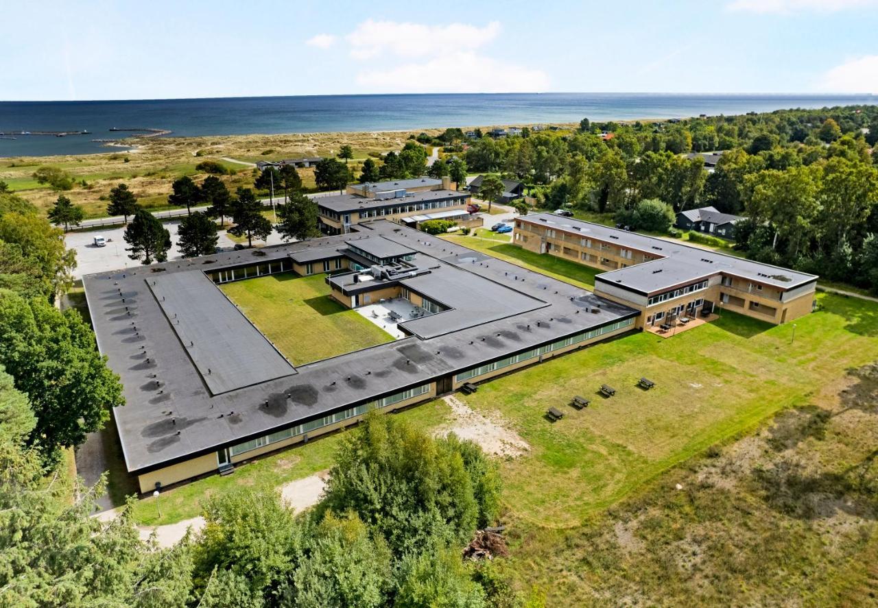 Hotel/ Apartments Marina Grenaa Bagian luar foto