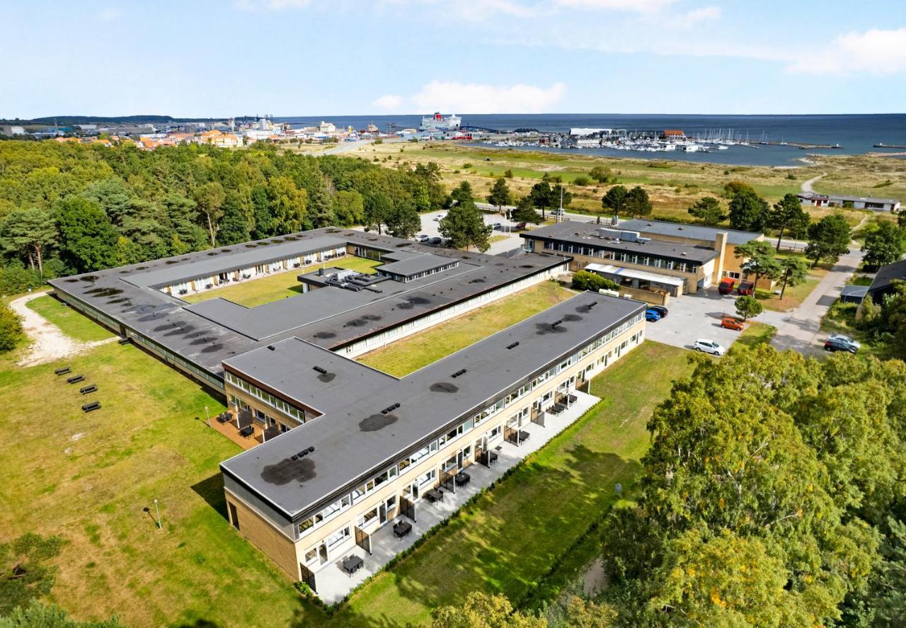 Hotel/ Apartments Marina Grenaa Bagian luar foto